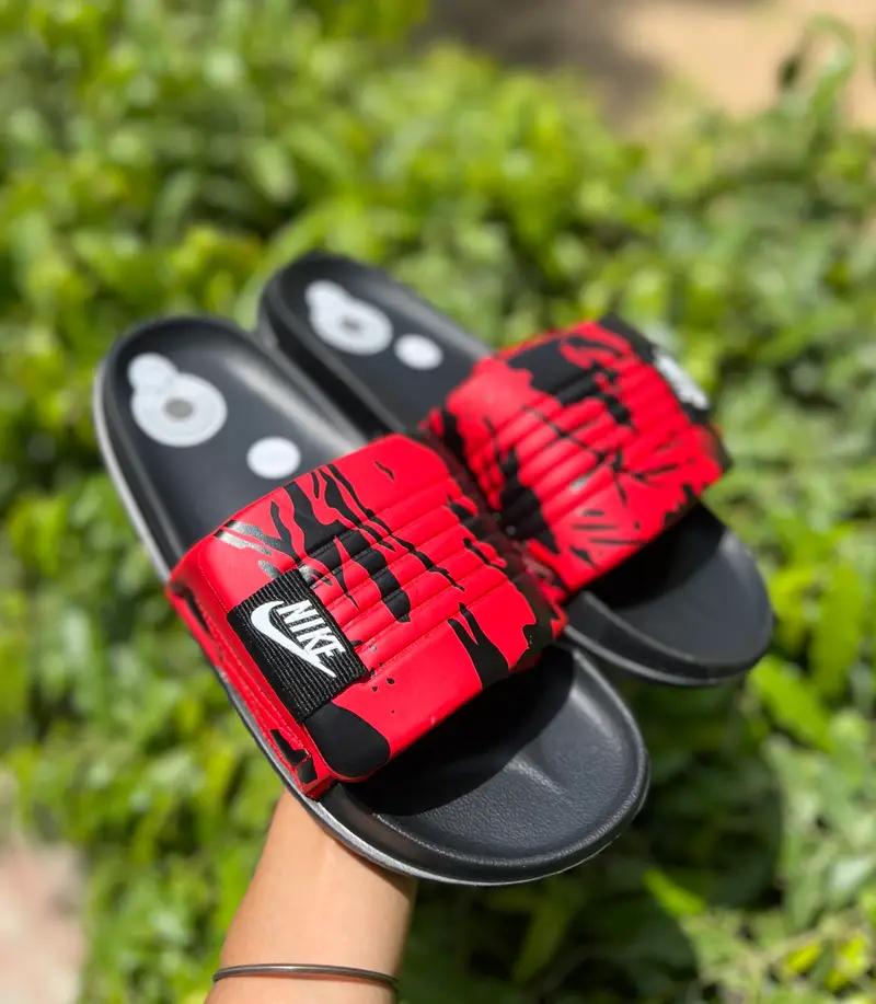 Nike Comfort Slides (Printed Red/Black)