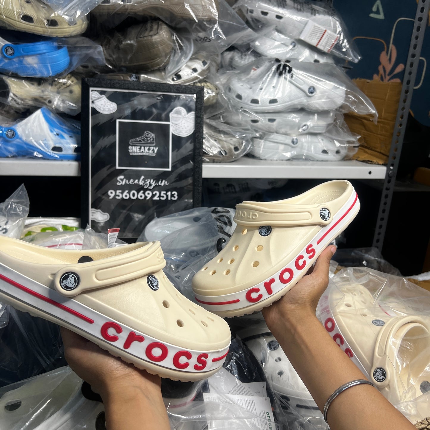 Bayaband clogs (Cream/Red)