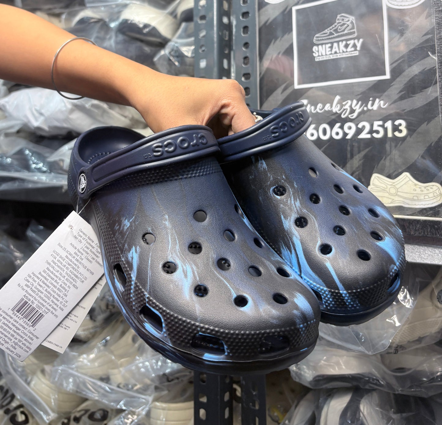 Classic clogs (Electric Blue)