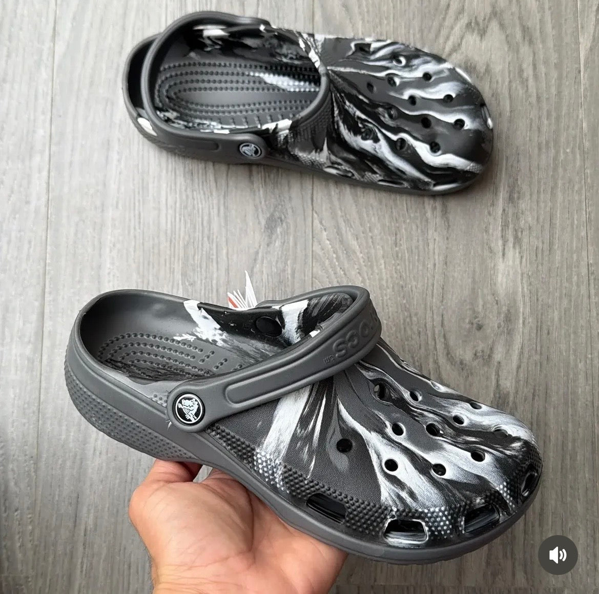 Classic Clogs (Smoky Black)