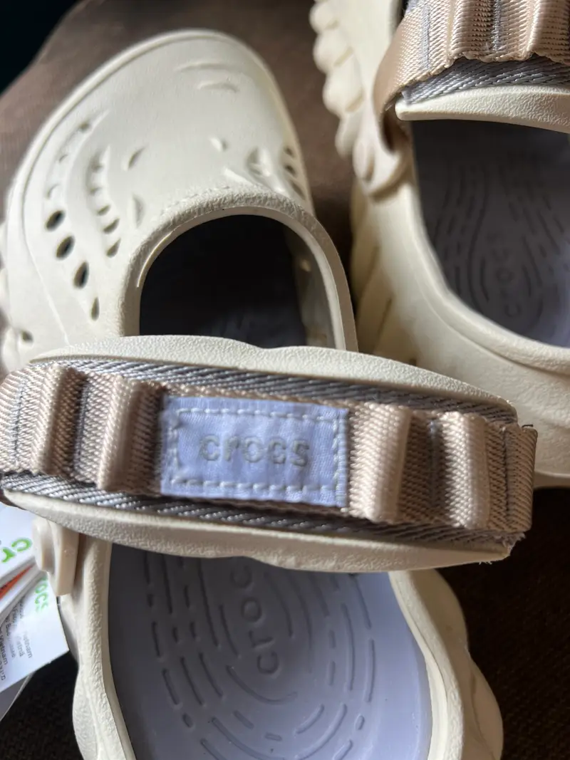 Echo Clogs (Beige)