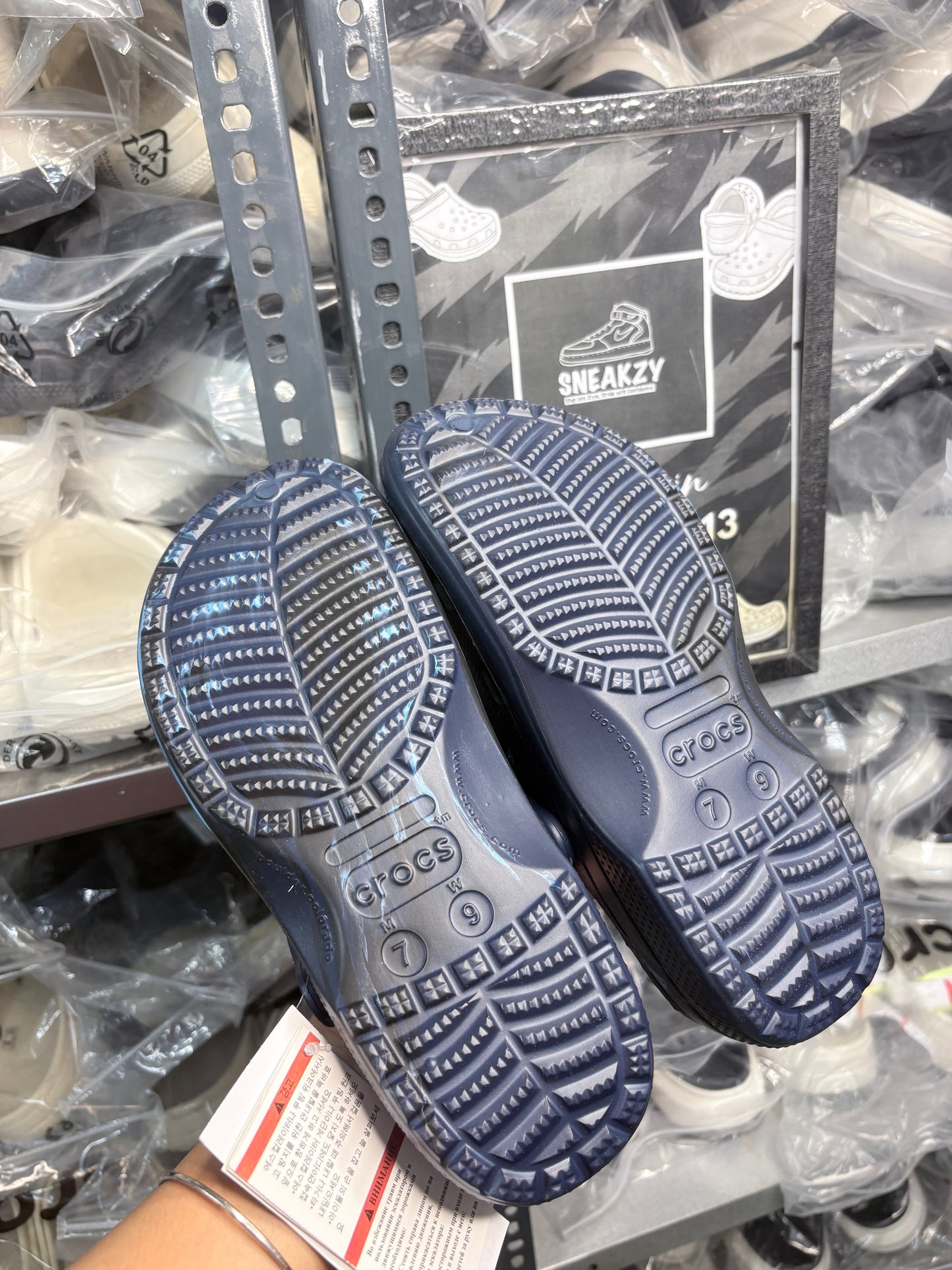 Classic clogs (Electric Blue)
