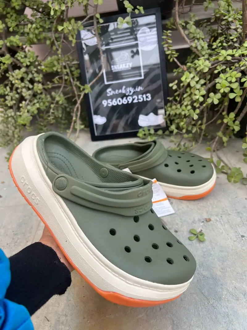 Crocband Full Force Clogs (Army Green)